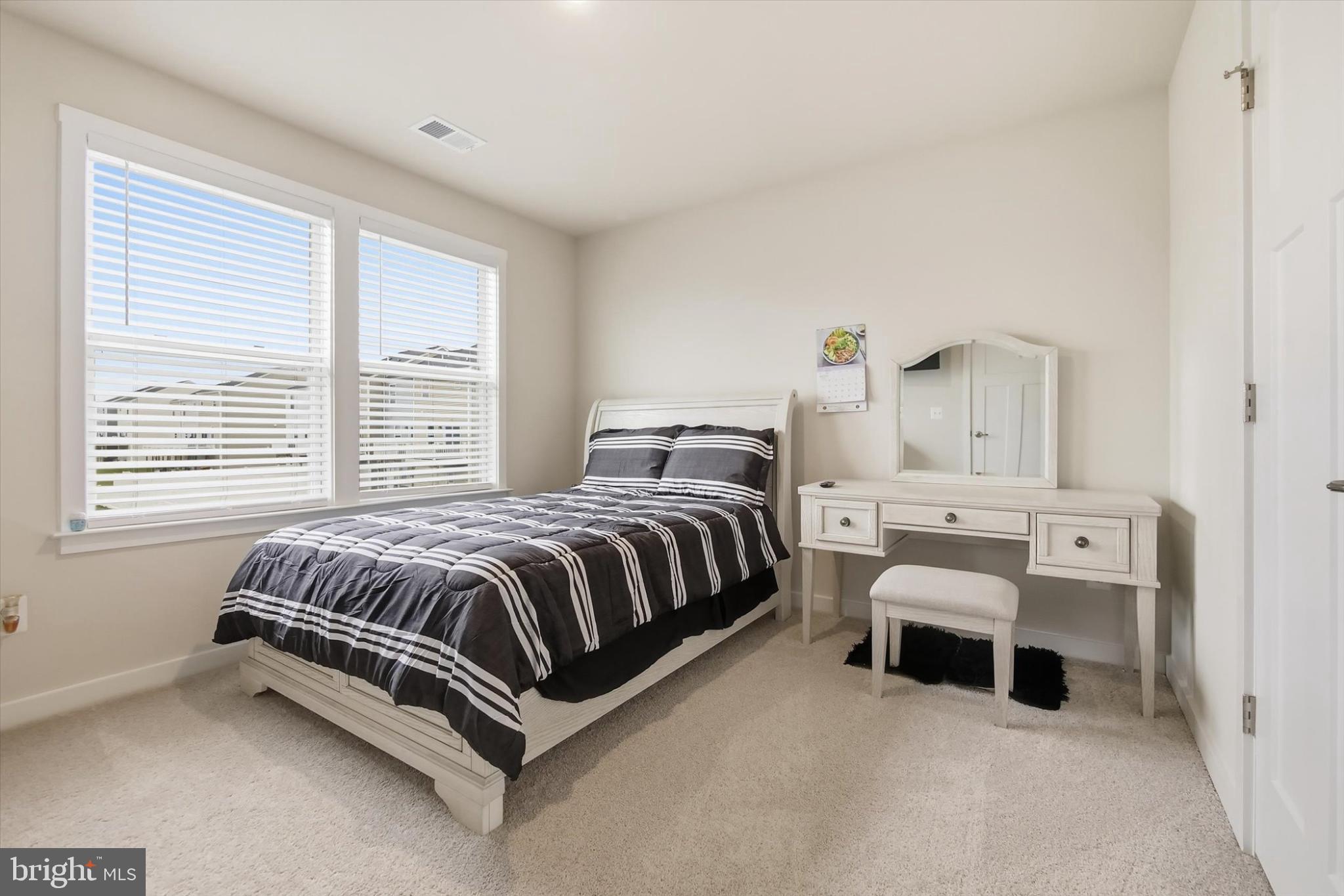 SOUTH BROOK - Residential