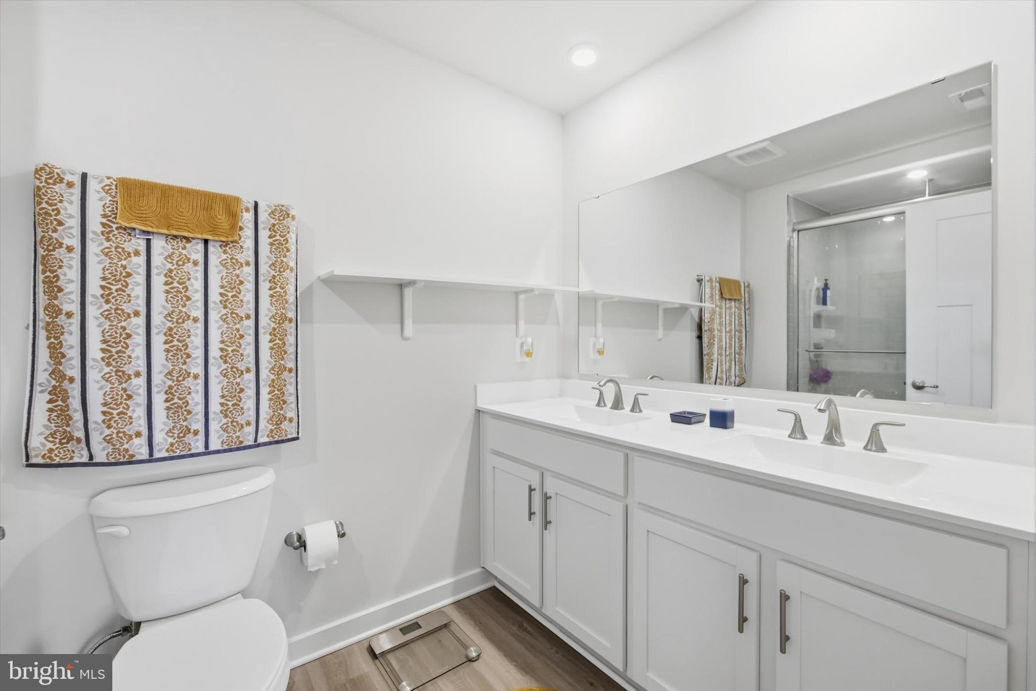 SOUTH BROOK - Residential