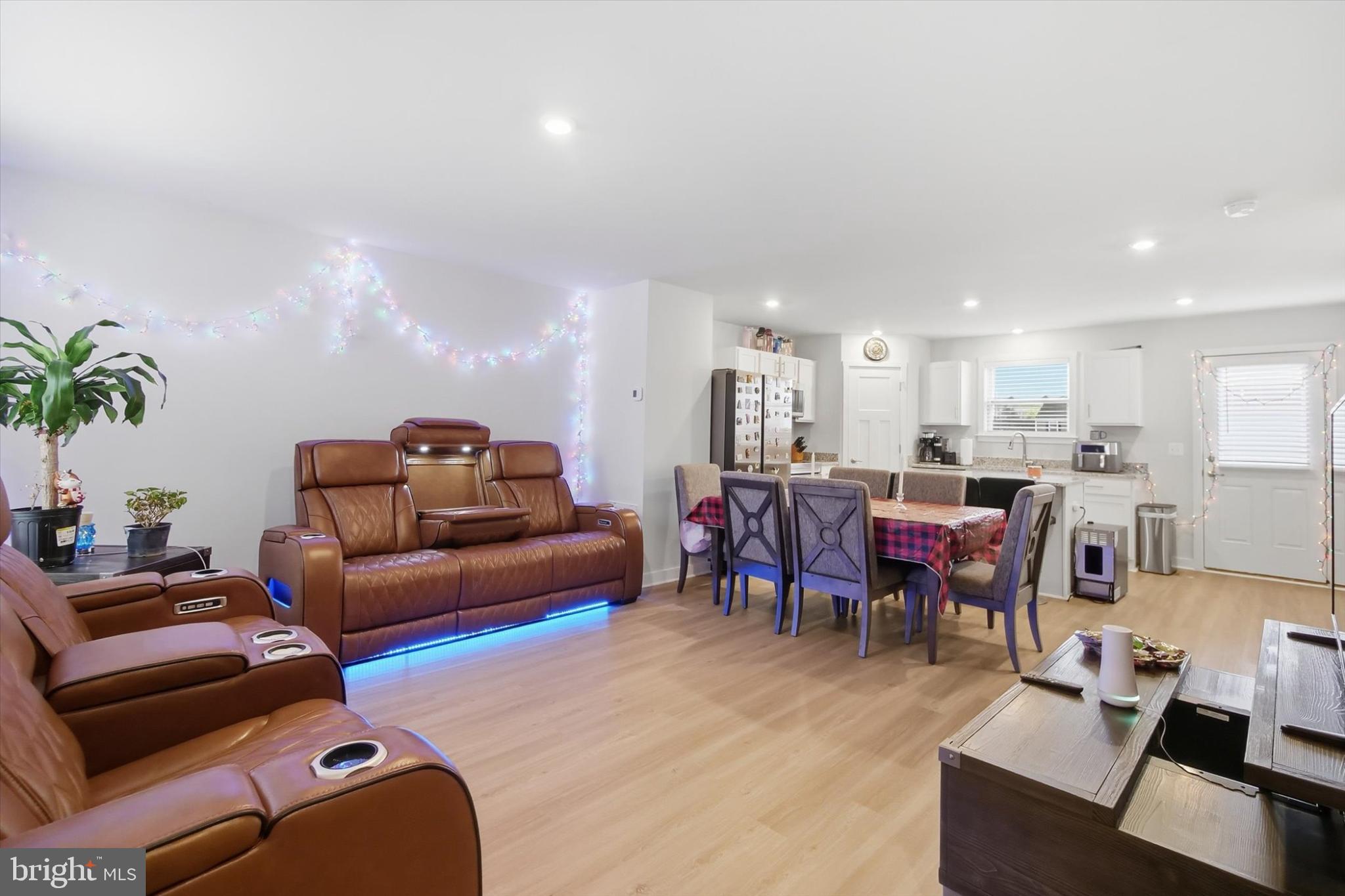 SOUTH BROOK - Residential