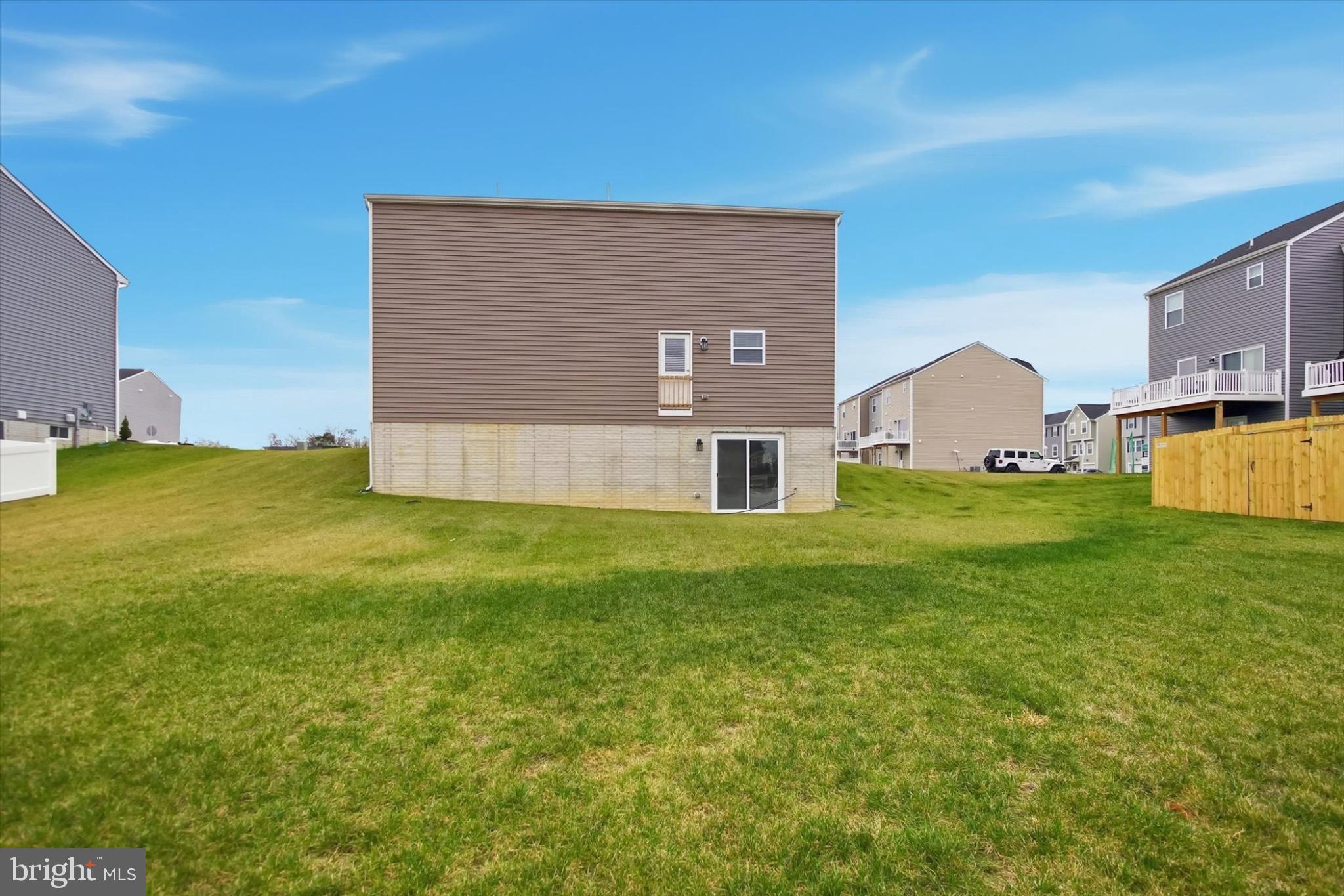 SOUTH BROOK - Residential