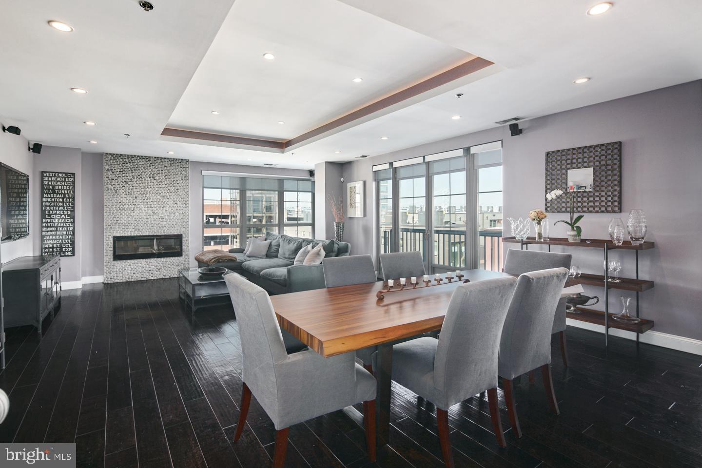 SOCIETY HILL - Residential