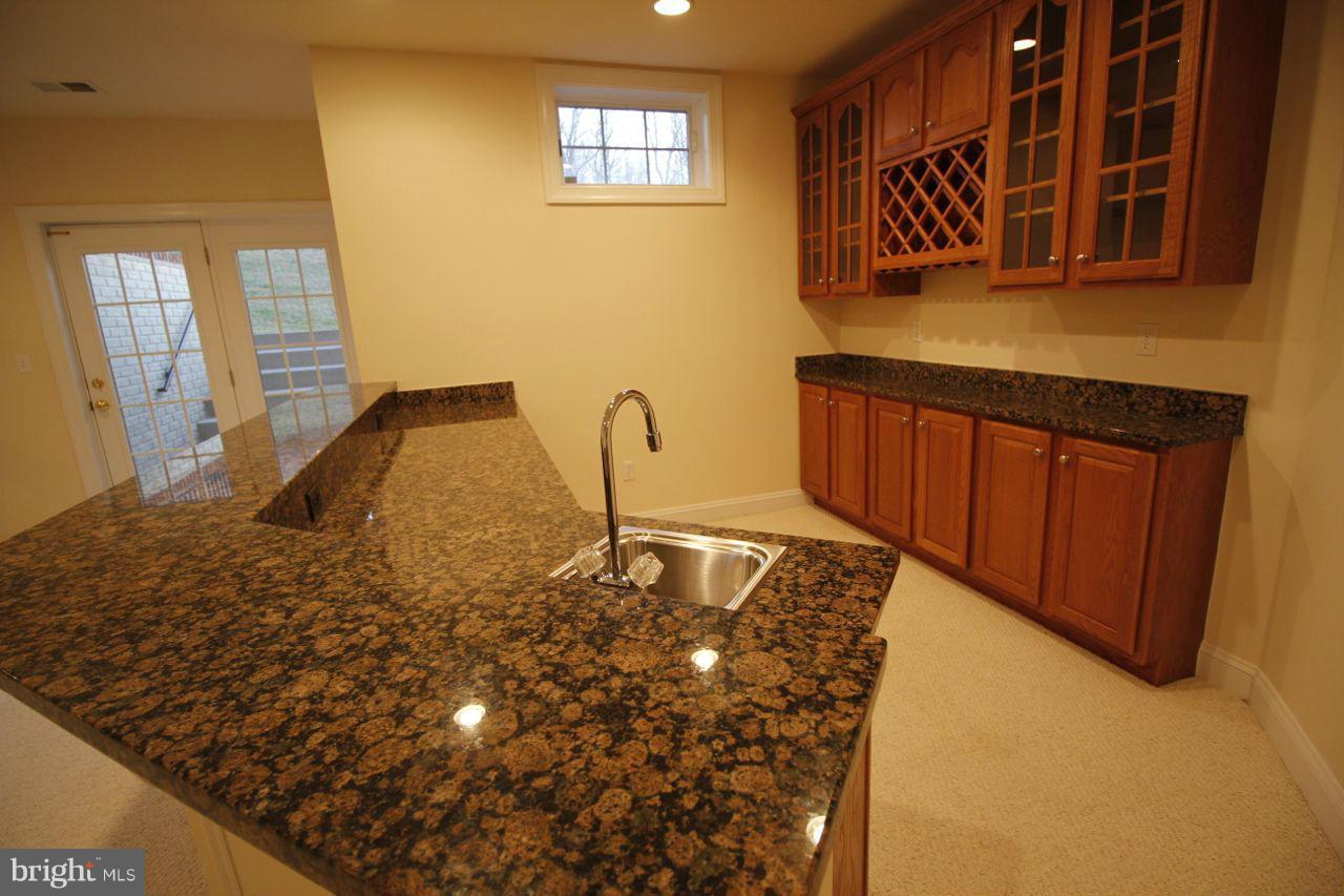 POWELLS LANDING - Residential Lease