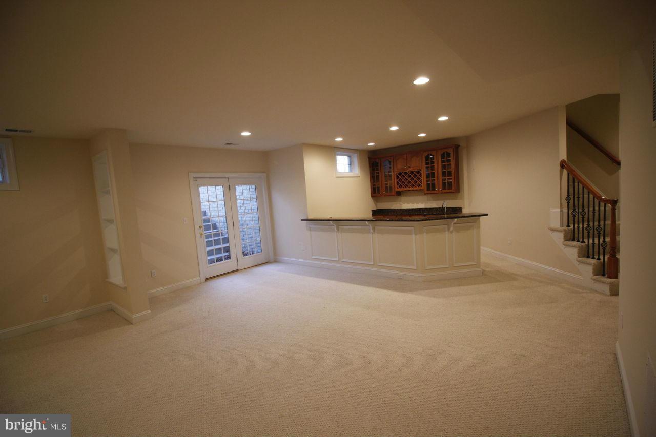 POWELLS LANDING - Residential Lease