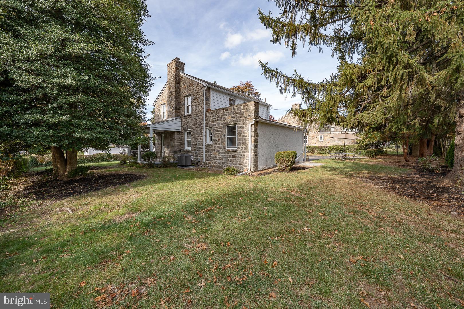 DREXEL HILL - Residential