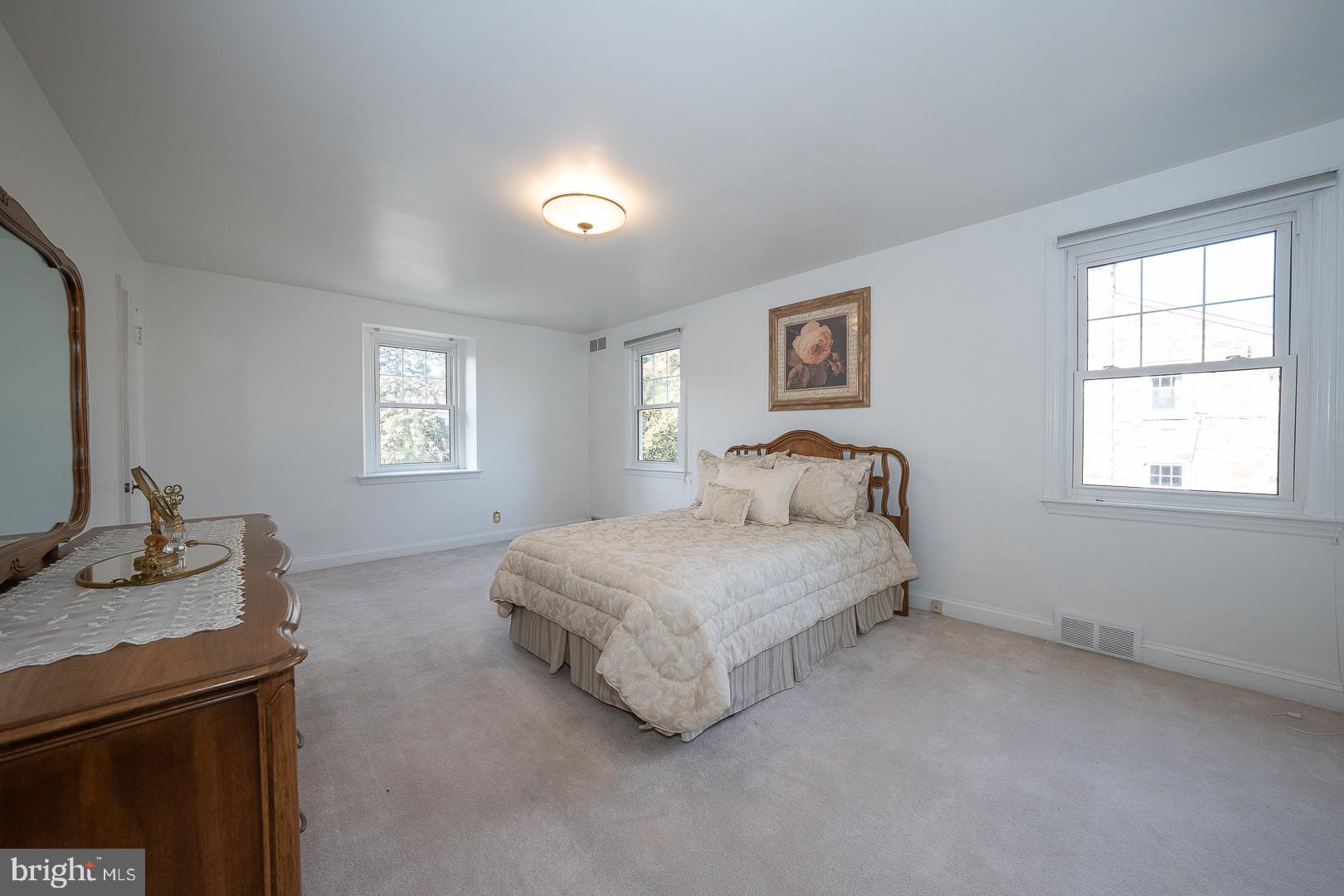 DREXEL HILL - Residential