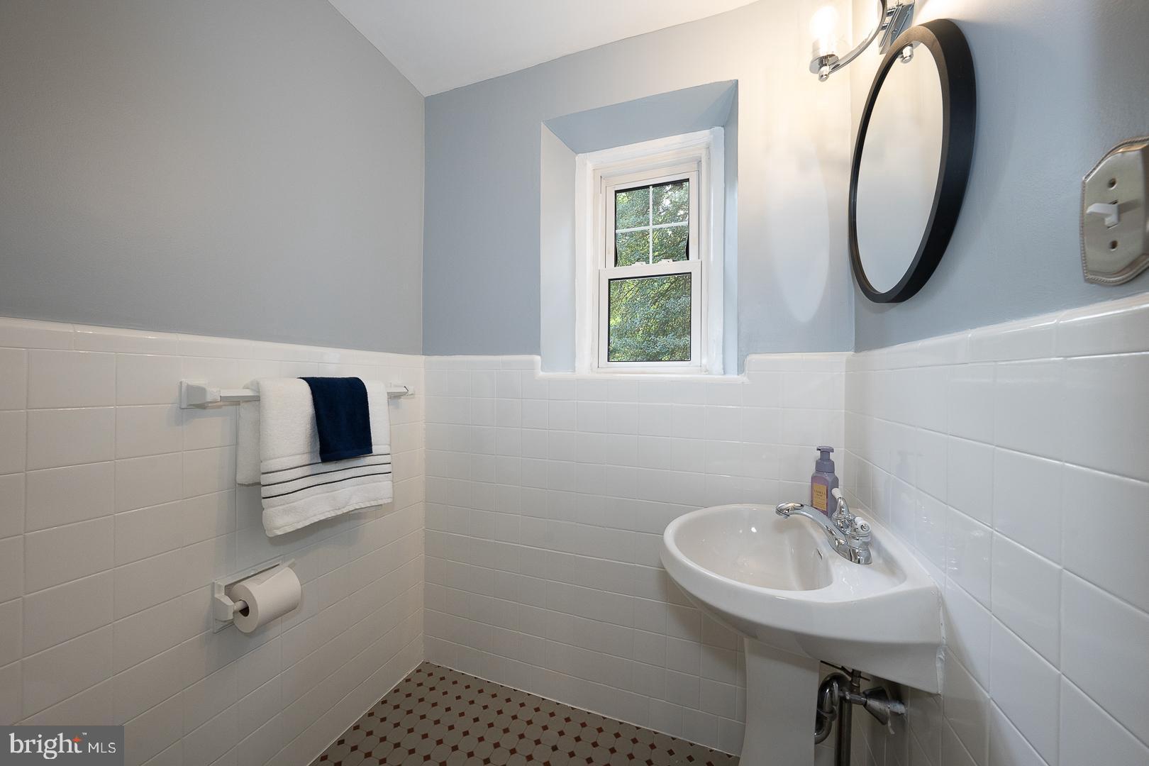 DREXEL HILL - Residential