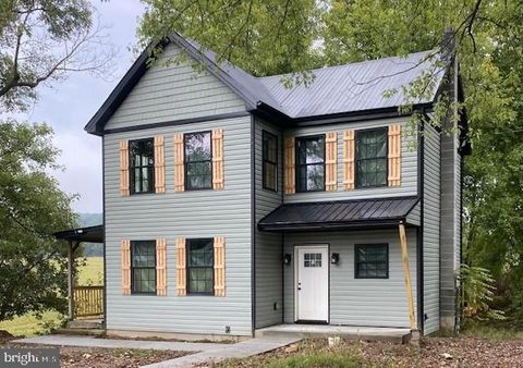 Homes For Sale - 11034 Big Pool Road<br/> Washington County, BIG POOL, MD 21711