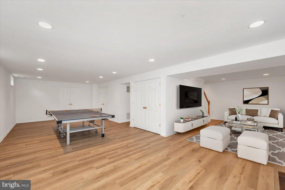 ELIZABETH'S DELIGHT - Residential