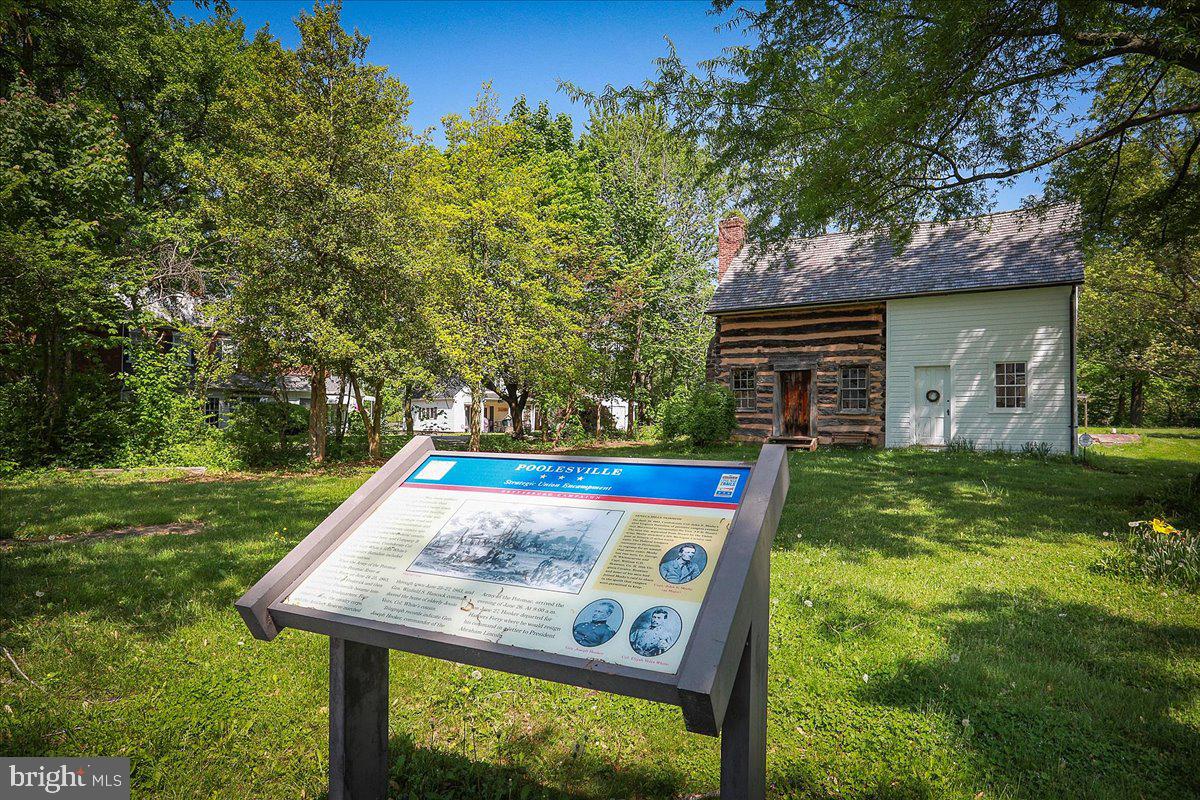 ELIZABETH'S DELIGHT - Residential