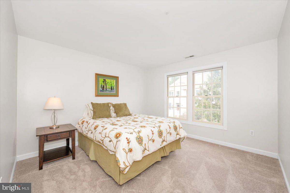 ELIZABETH'S DELIGHT - Residential