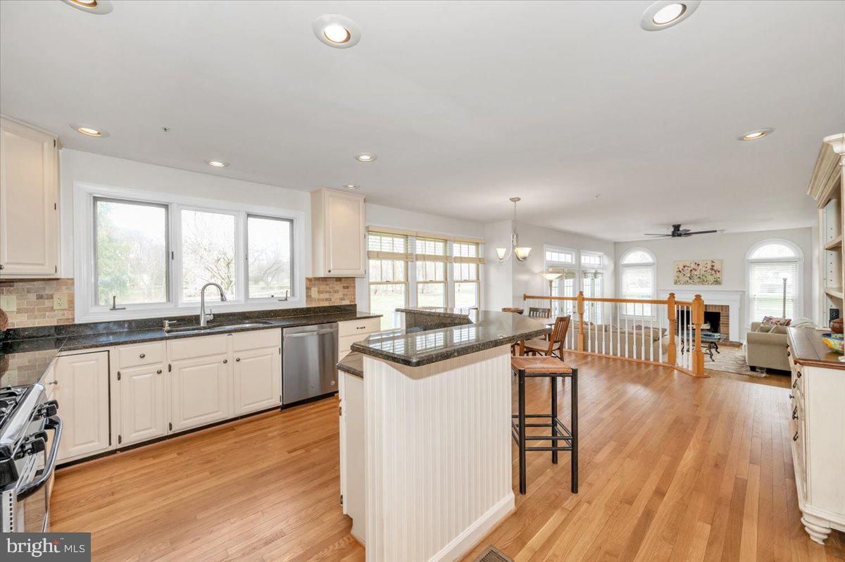 ELIZABETH'S DELIGHT - Residential