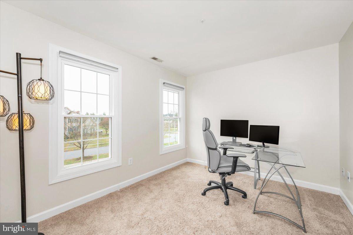 ELIZABETH'S DELIGHT - Residential