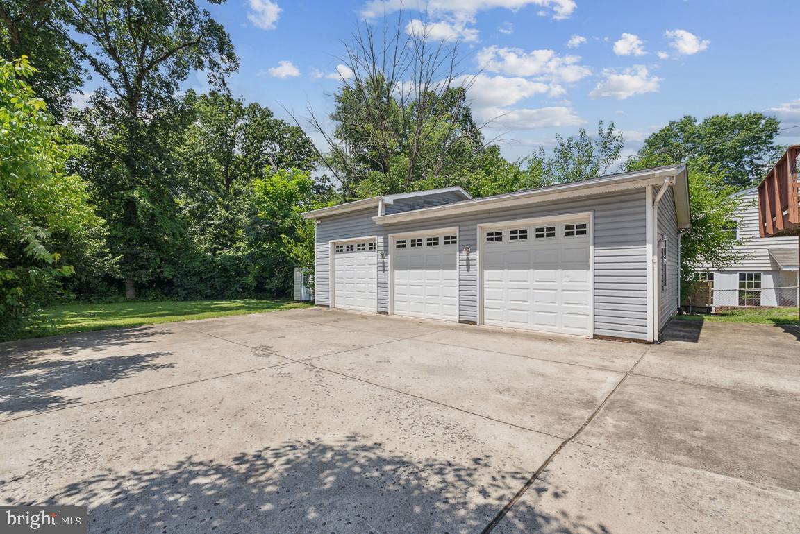 MANASSAS PARK - Residential