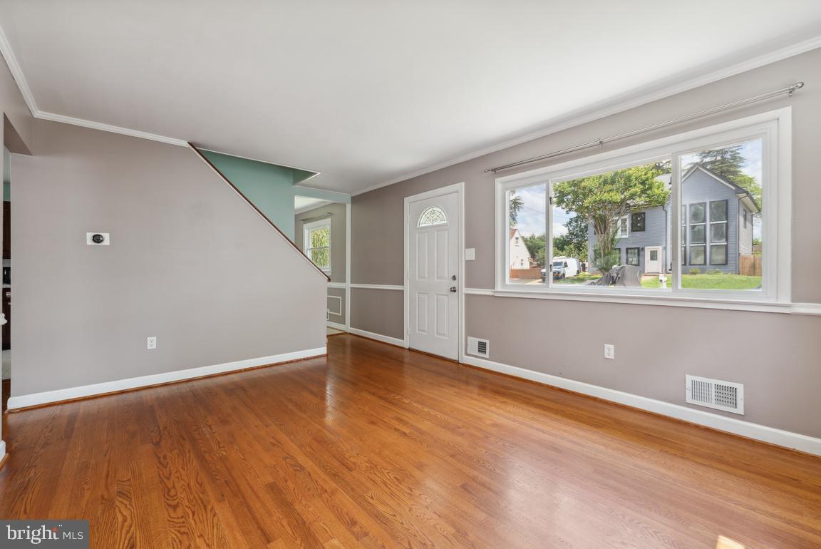 MANASSAS PARK - Residential