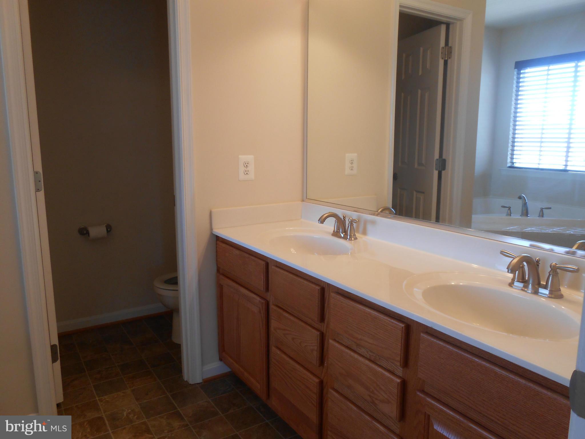 LEONARDTOWN FARMS - Residential