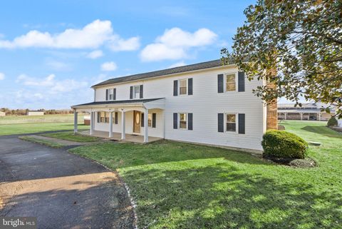 10733 PARKGATE DRIVE NOKESVILLE VA 20181
