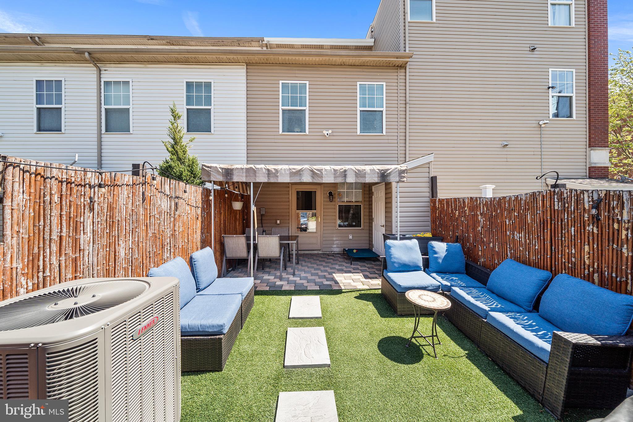 HAWTHORNE - Residential