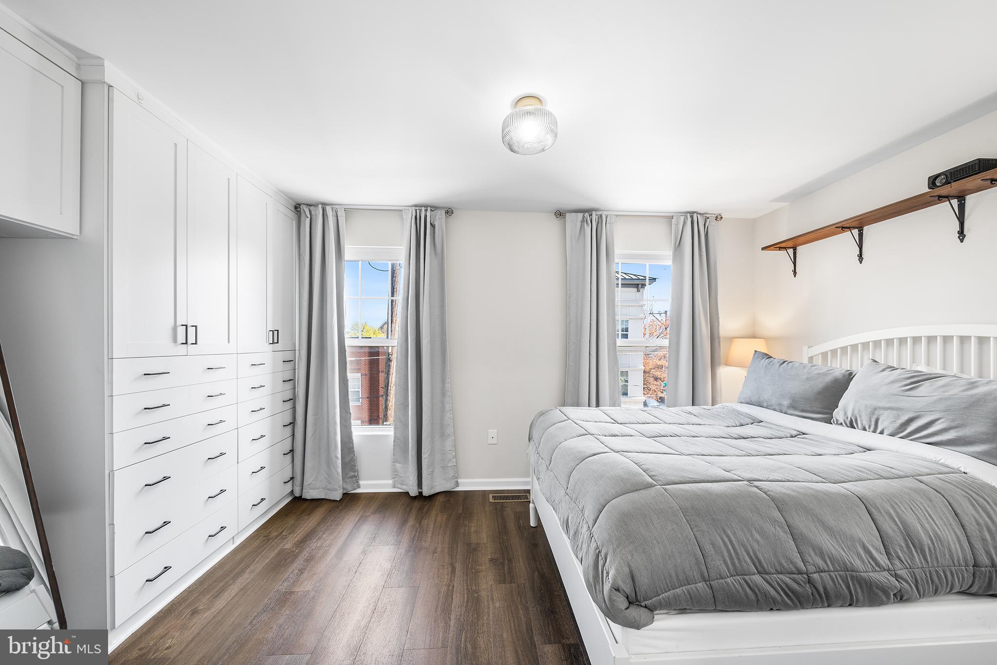 HAWTHORNE - Residential