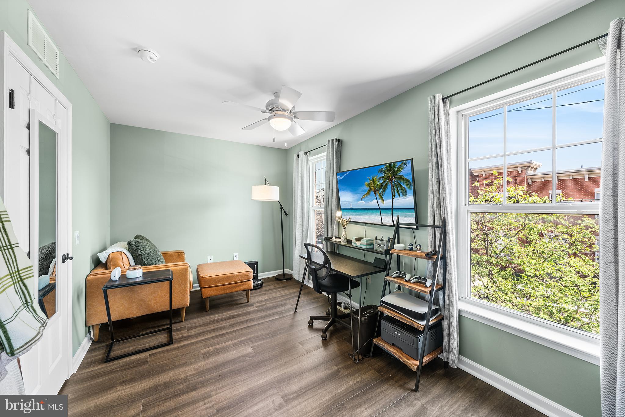 HAWTHORNE - Residential