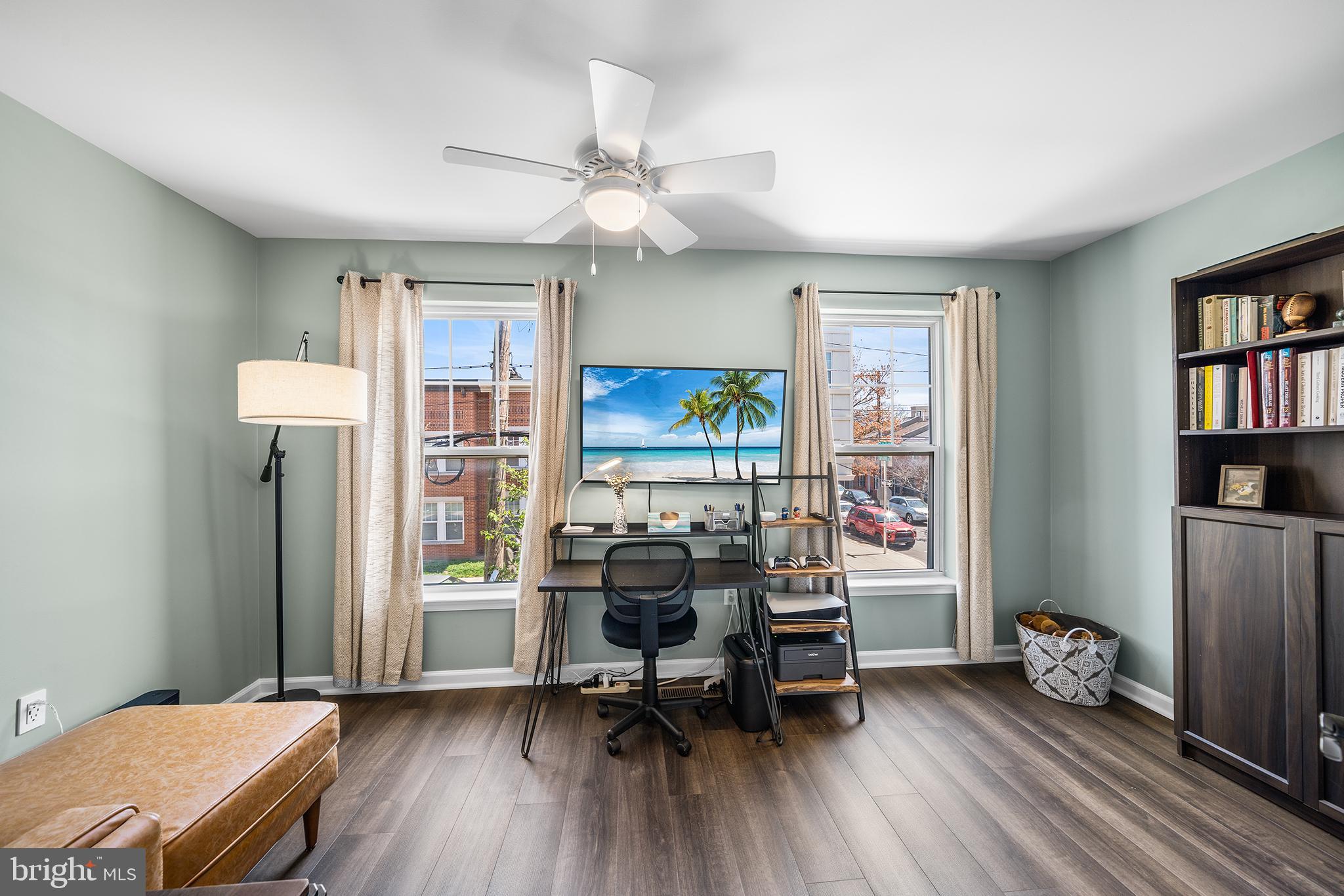 HAWTHORNE - Residential