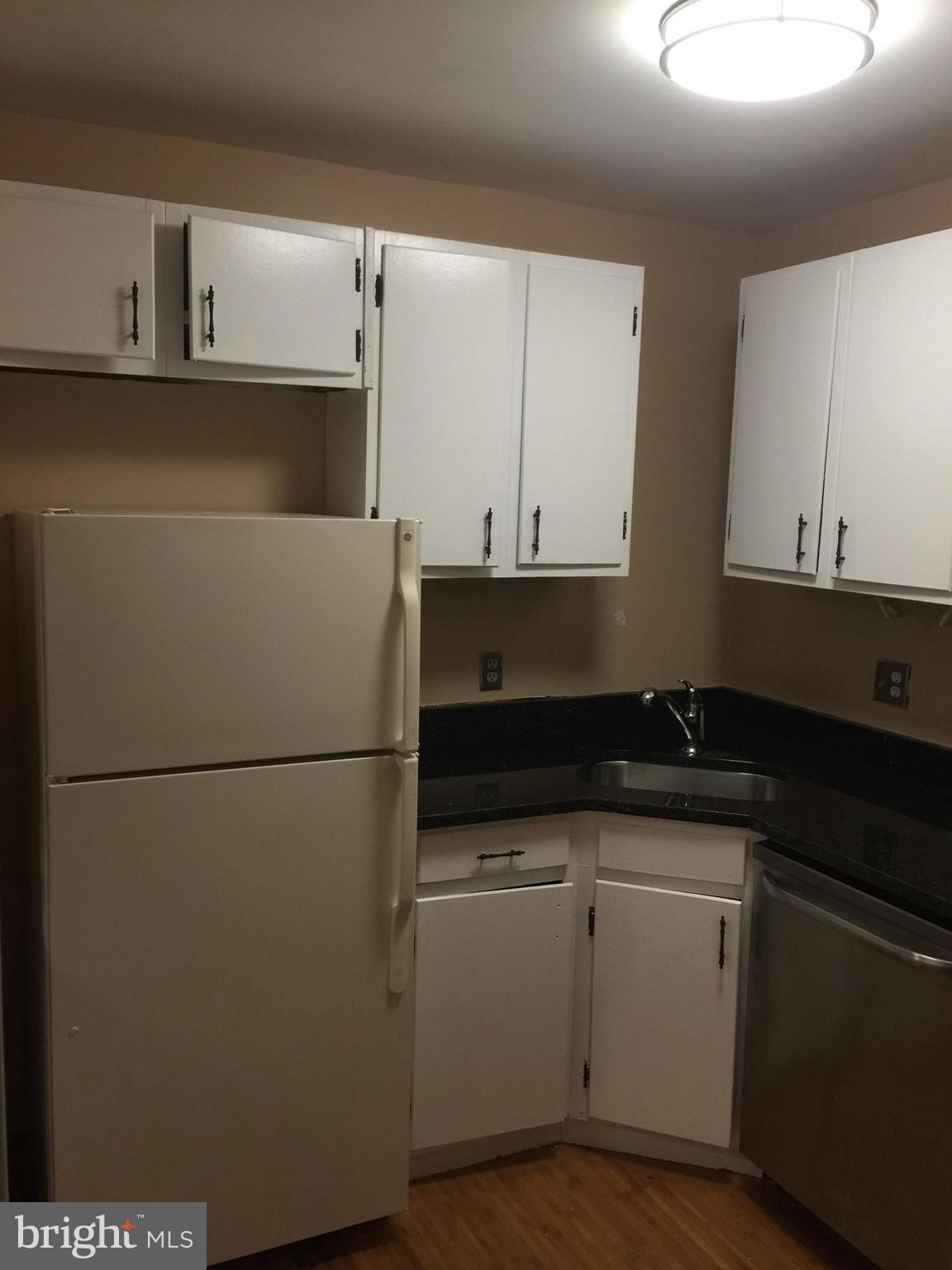 PEMBROOKE - Residential Lease