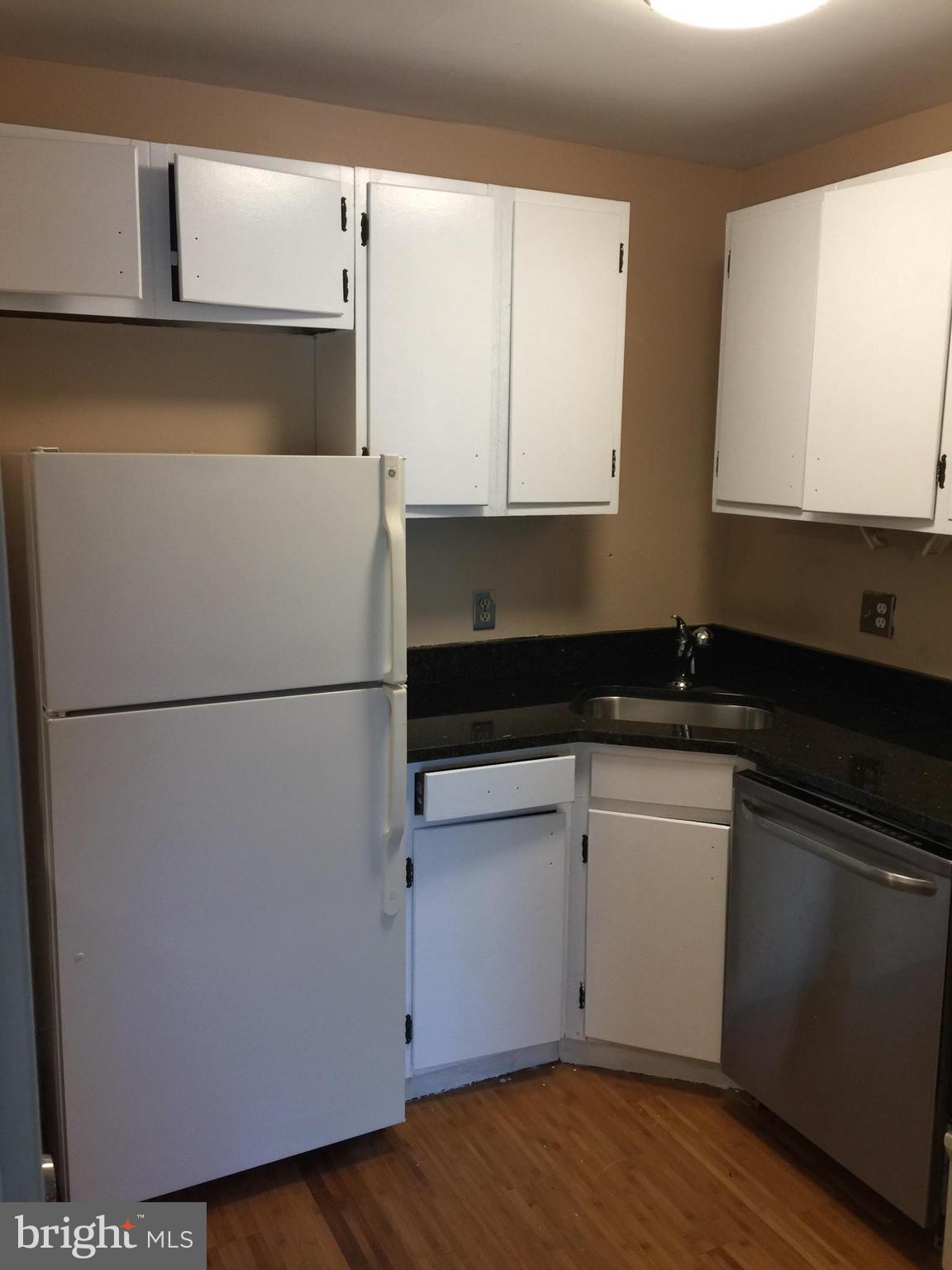 PEMBROOKE - Residential Lease