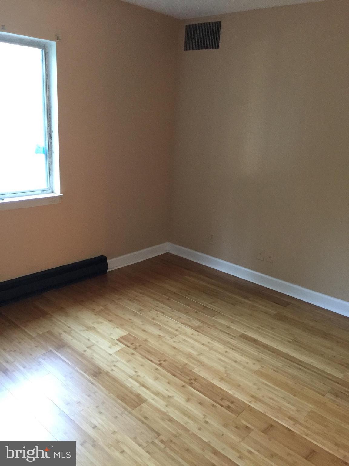 PEMBROOKE - Residential Lease