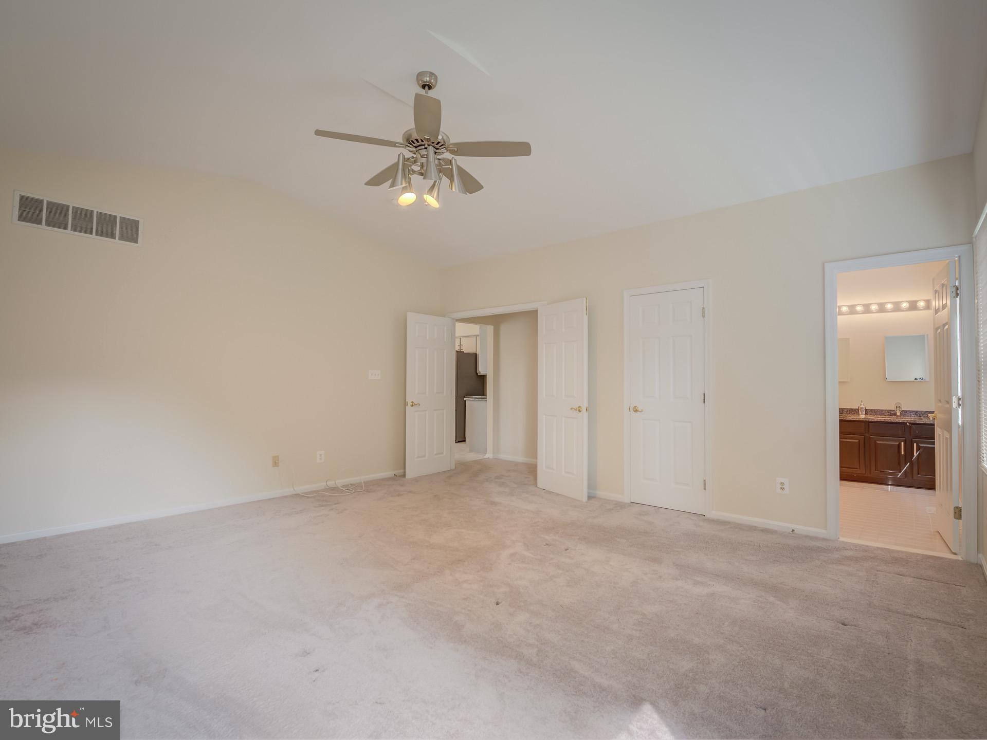 WEST GATE - Residential