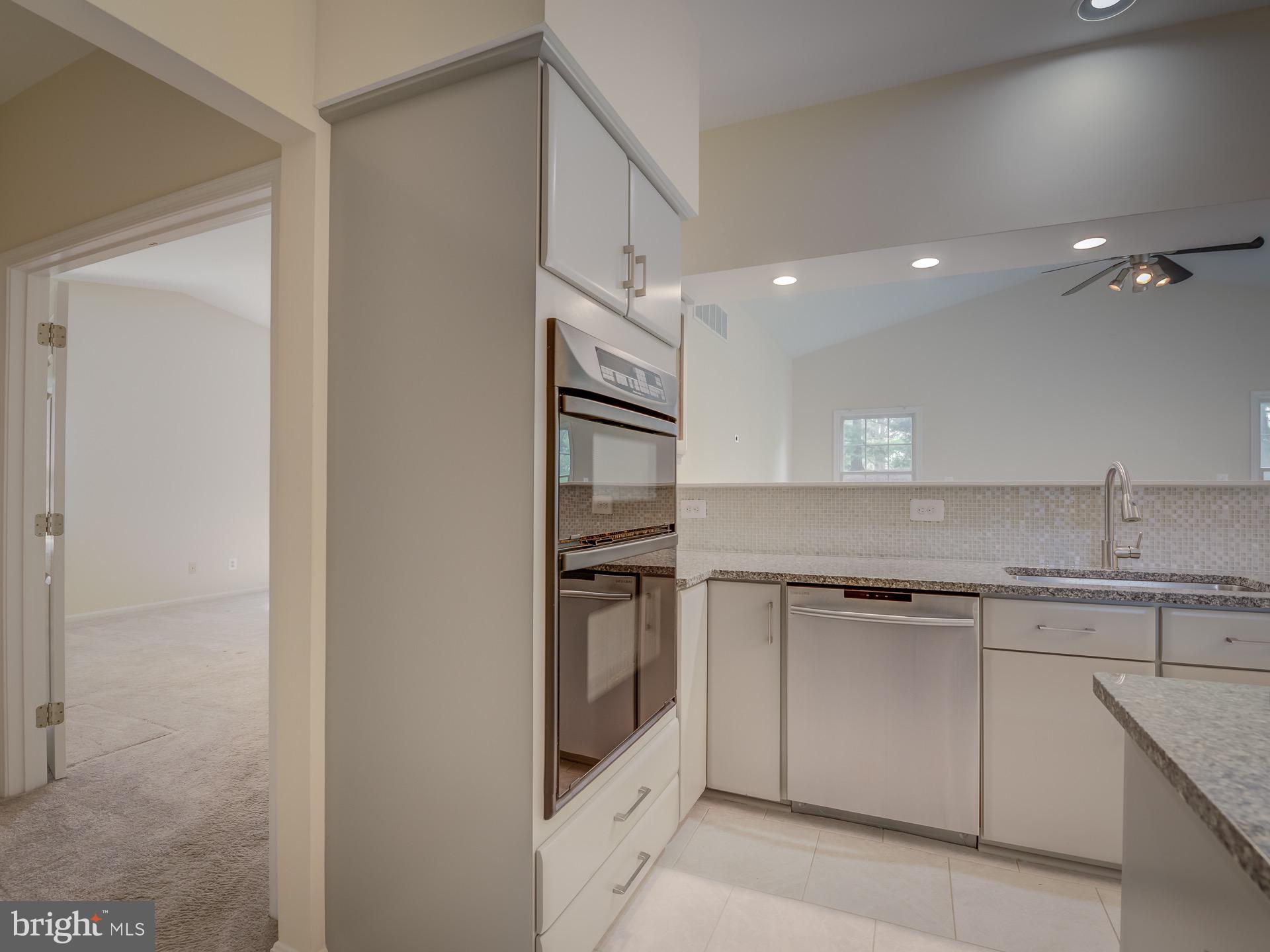 WEST GATE - Residential