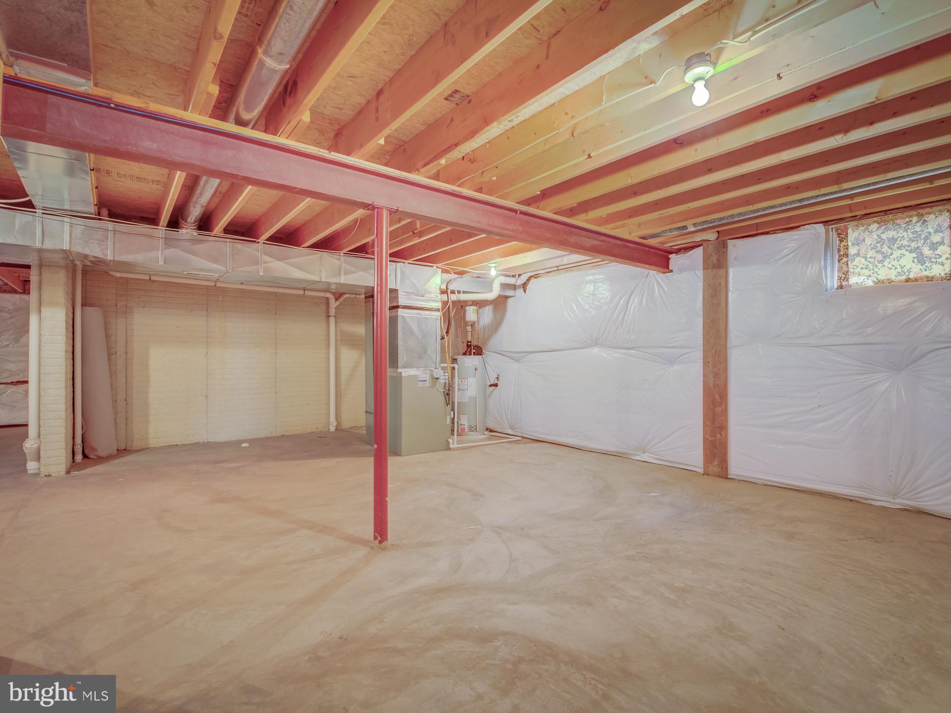 WEST GATE - Residential