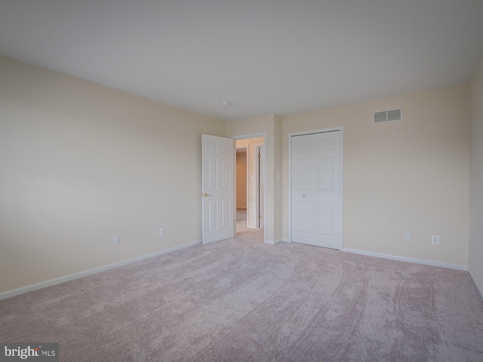 WEST GATE - Residential