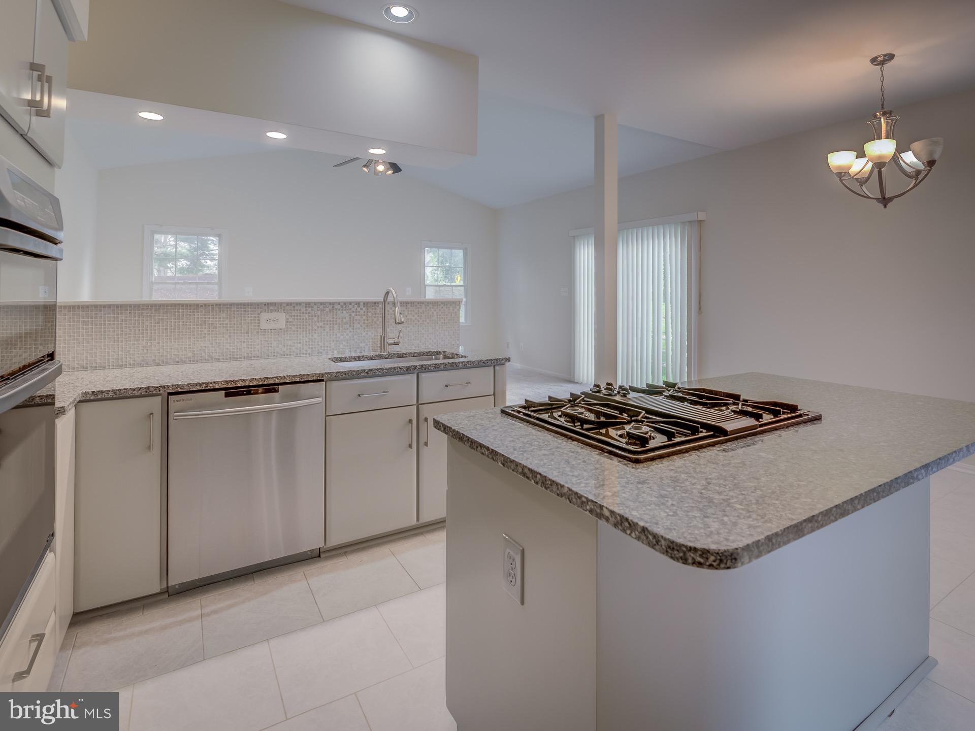 WEST GATE - Residential