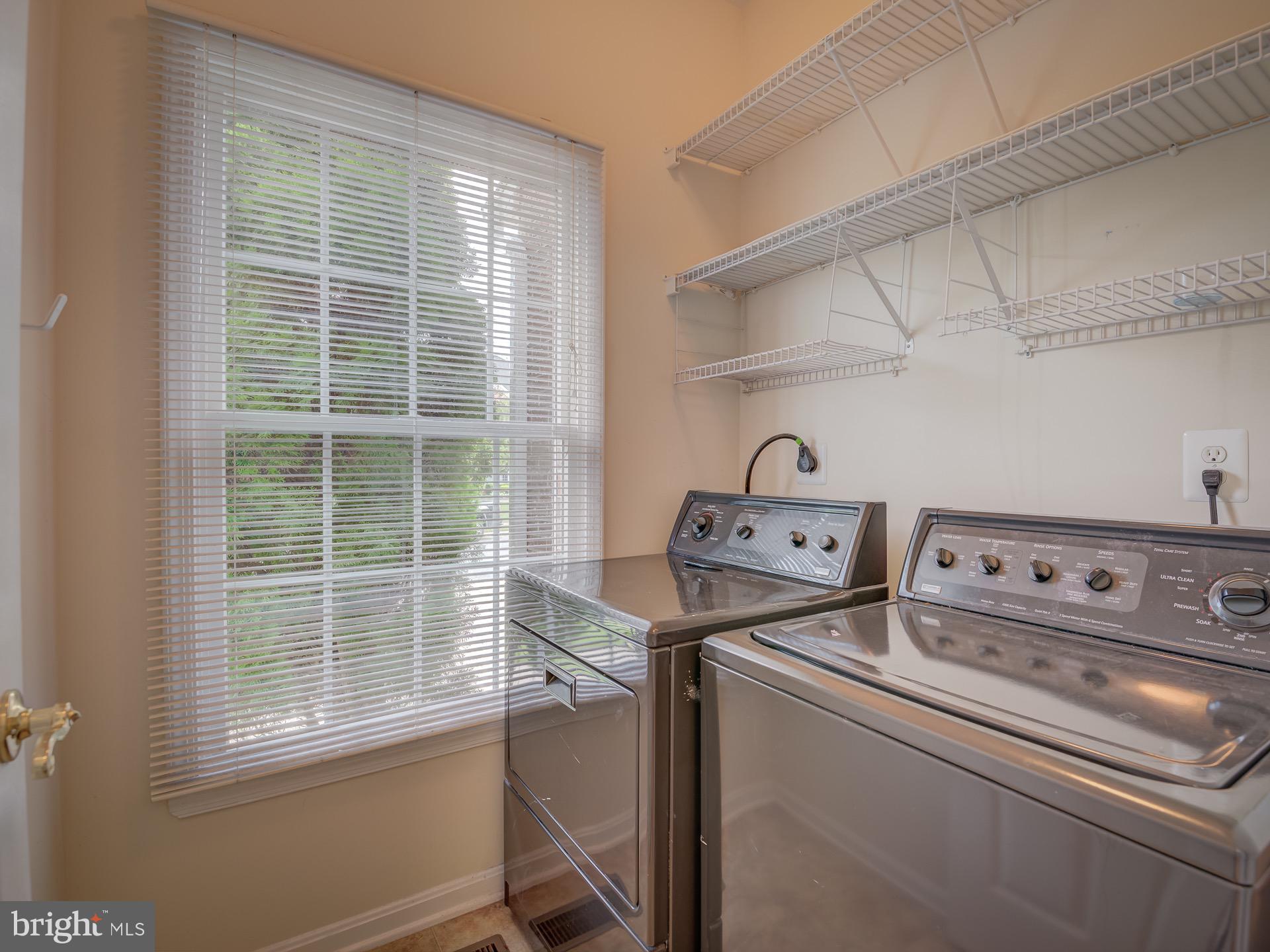 WEST GATE - Residential