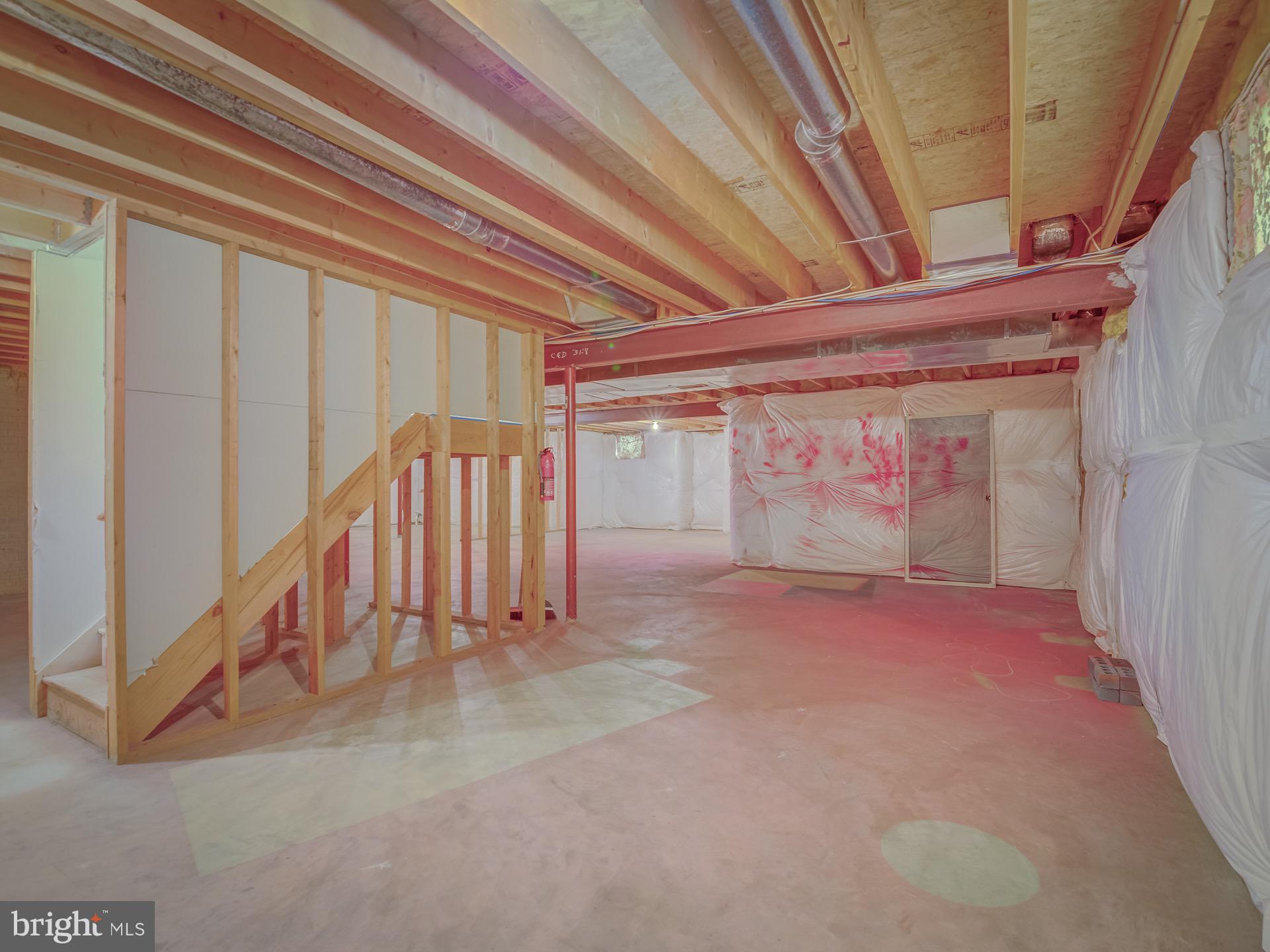 WEST GATE - Residential