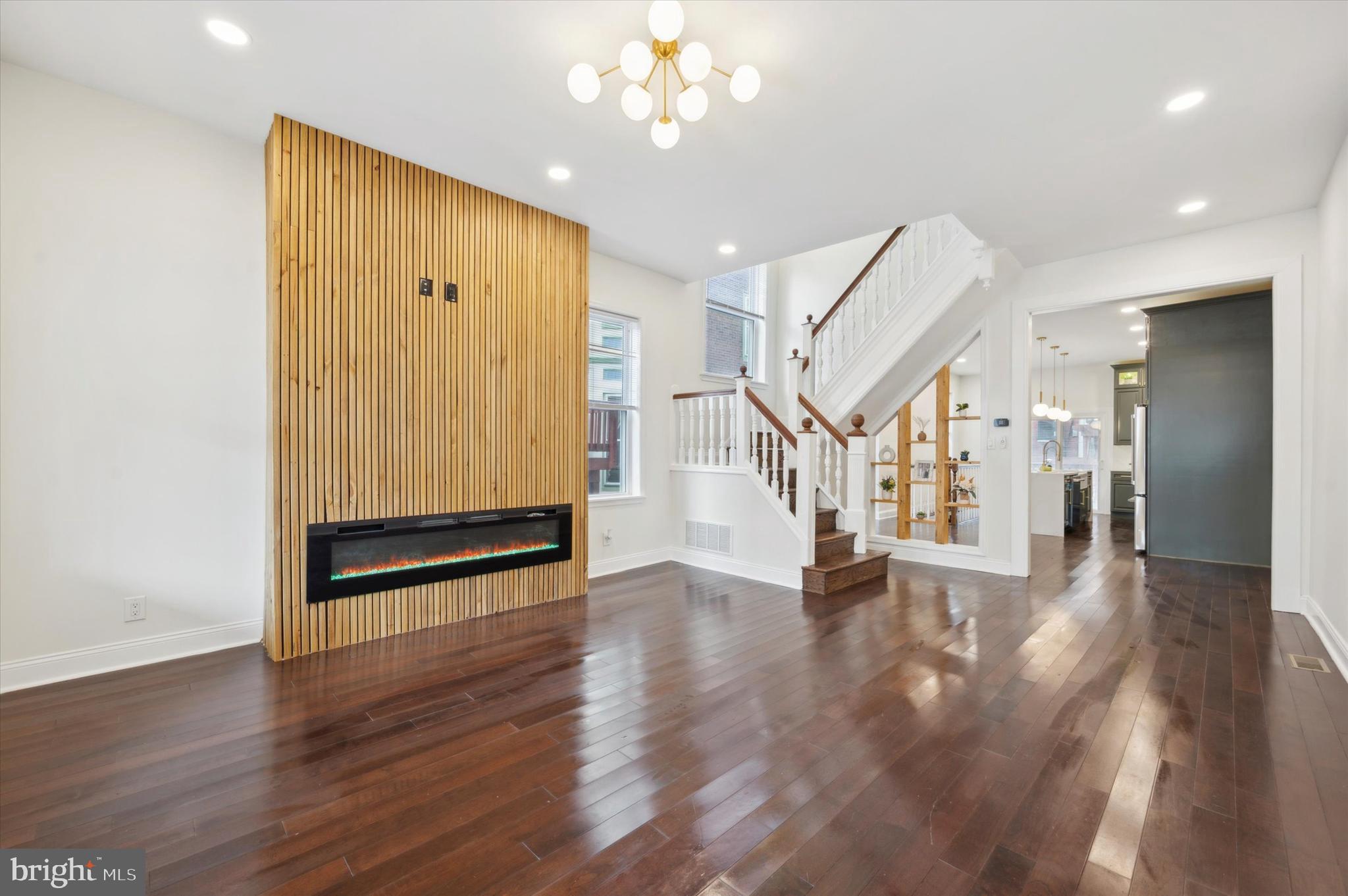 4911 WARRINGTON AVENUE