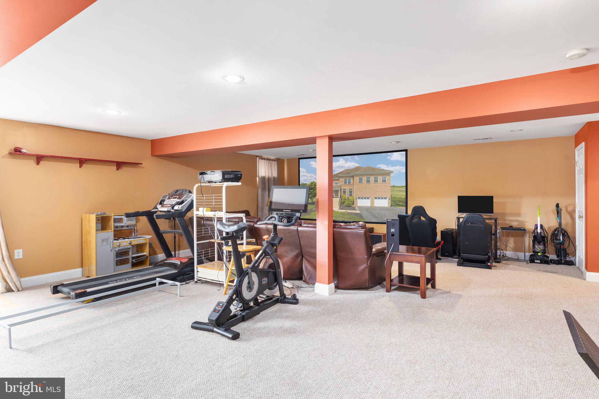 HARVEST HILLS - Residential