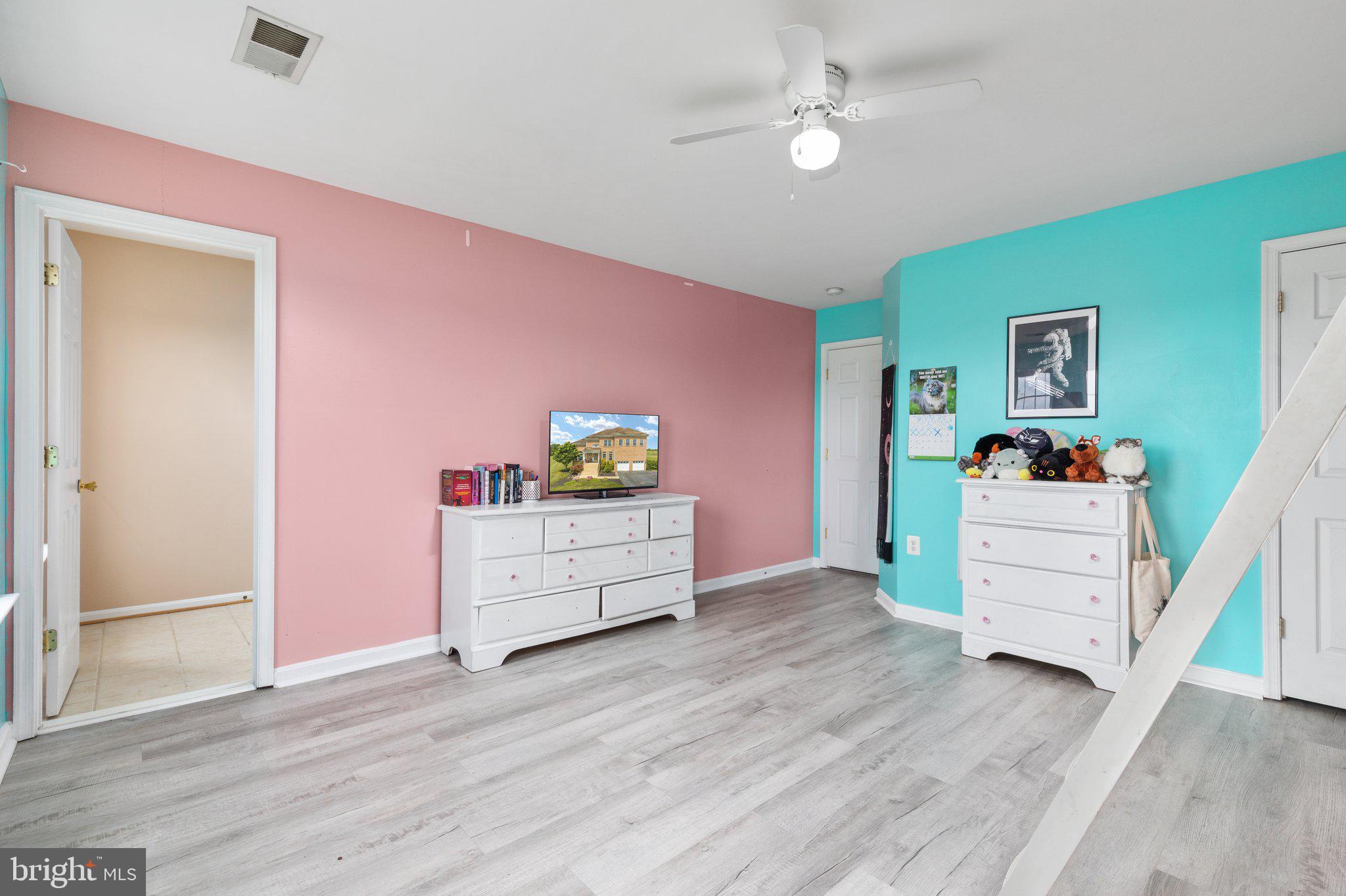 HARVEST HILLS - Residential