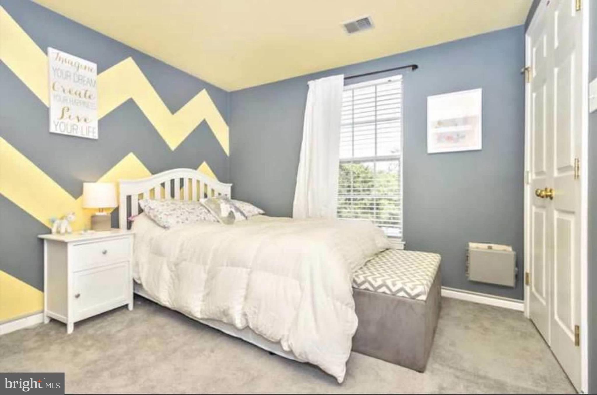 CLOVERLEAF CENTER - Residential Lease