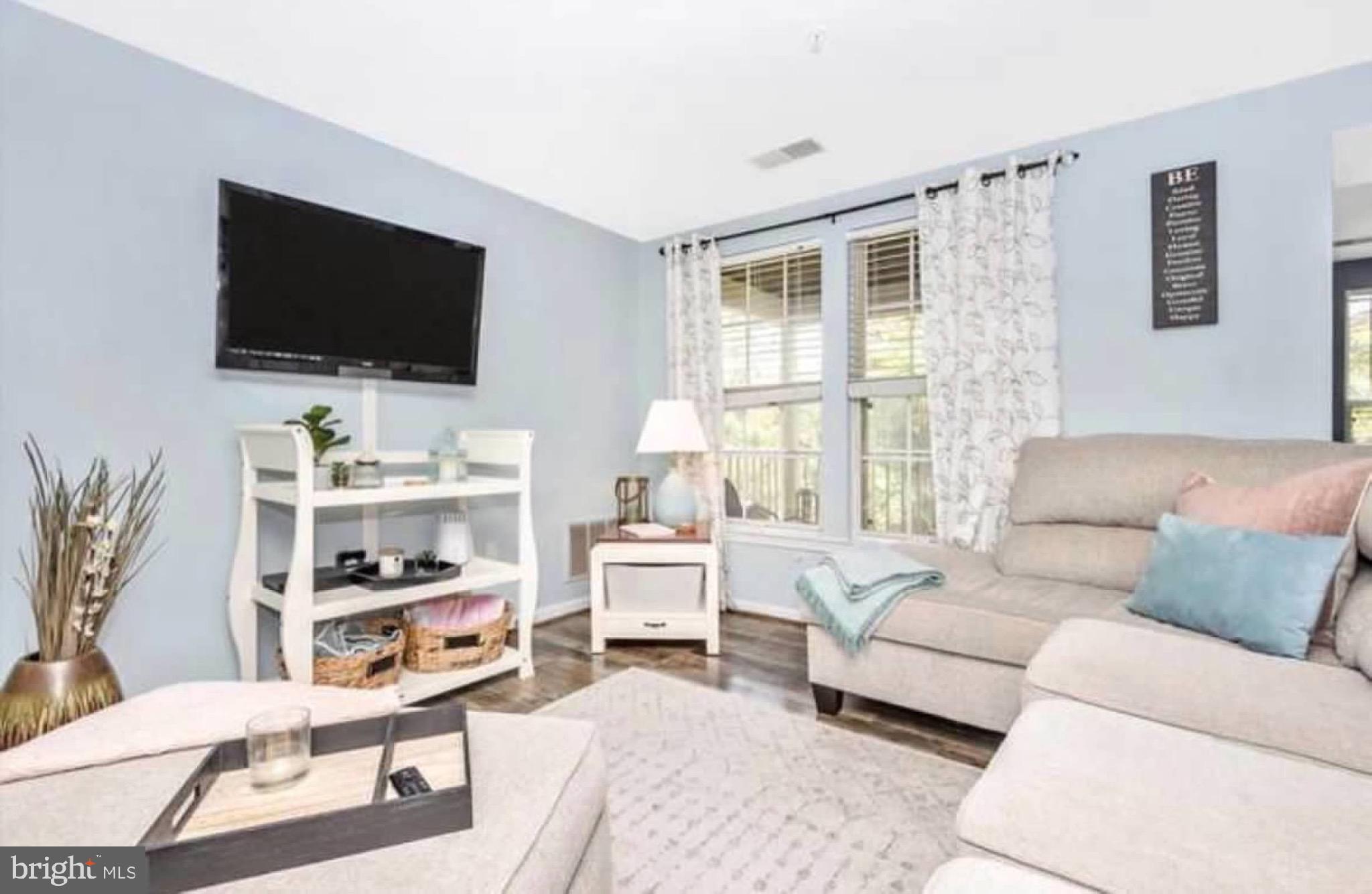 CLOVERLEAF CENTER - Residential Lease