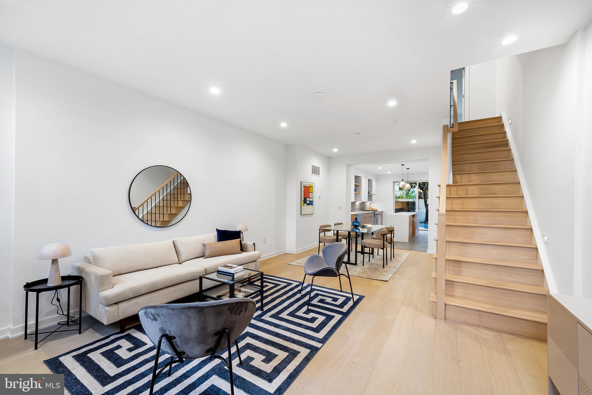 BELLA VISTA - Residential