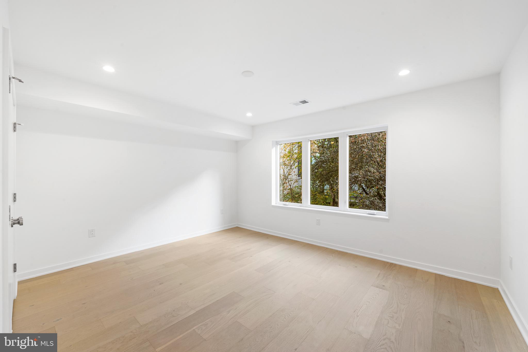 BELLA VISTA - Residential