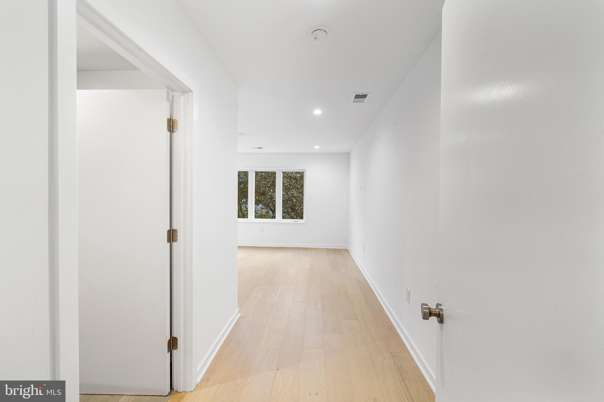 BELLA VISTA - Residential