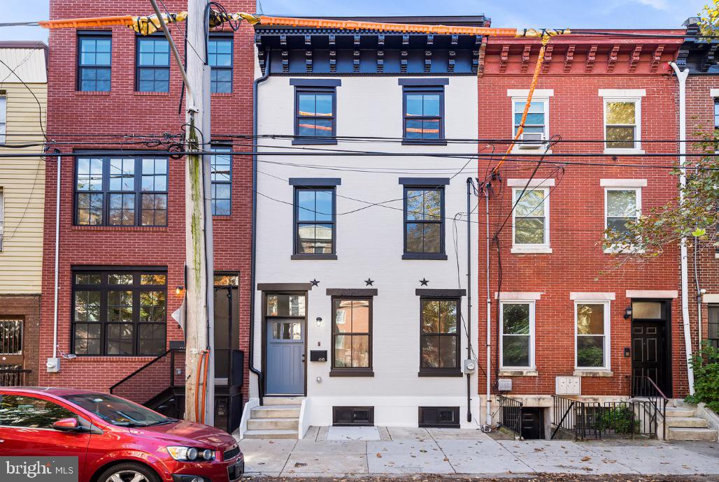 BELLA VISTA - Residential