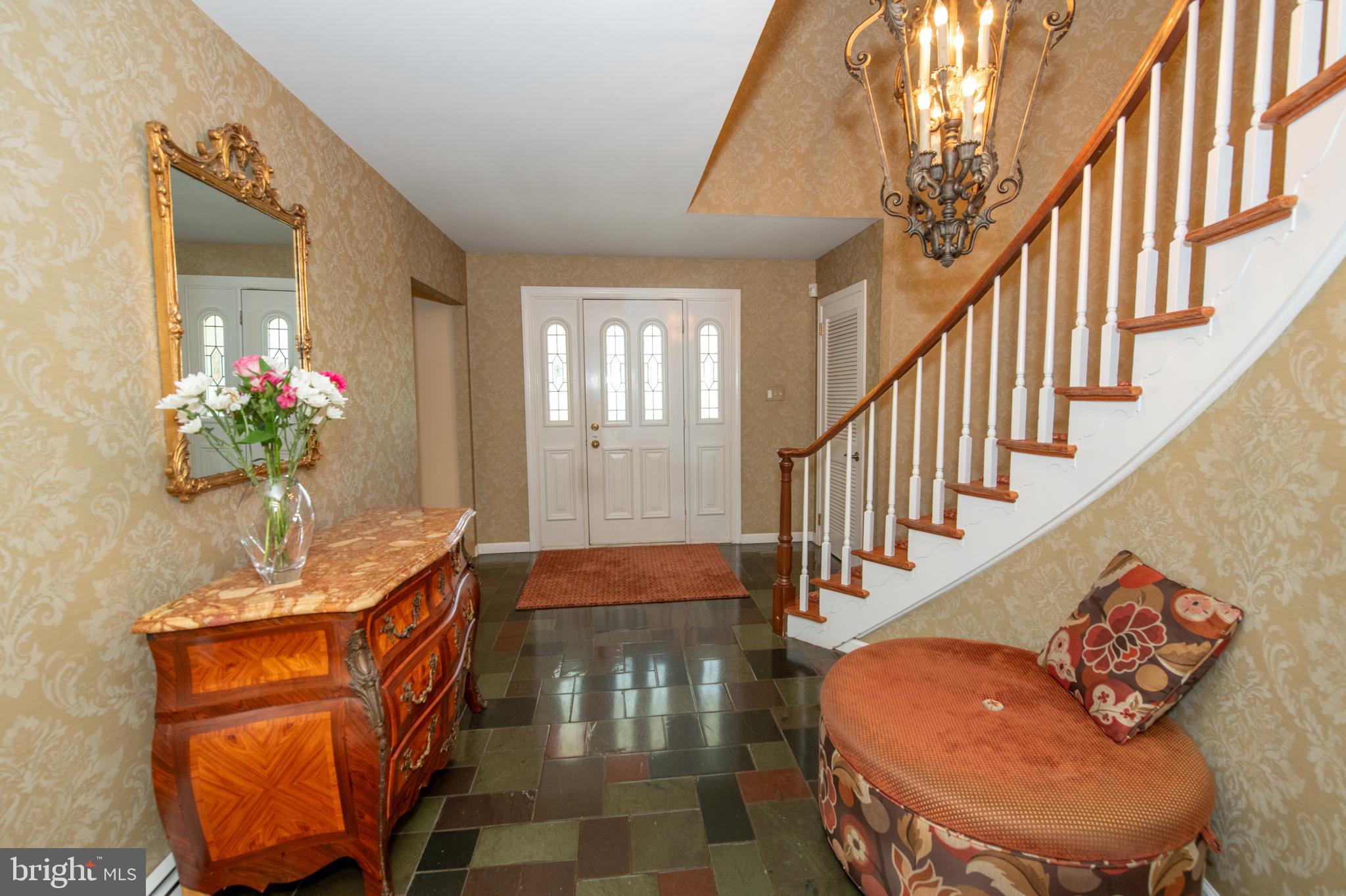 3696 MARQUIS LANE