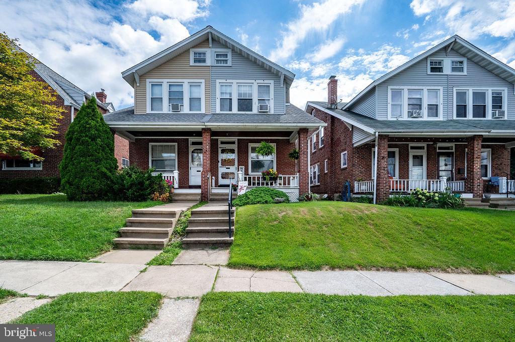 1532 FAYETTE AVENUE