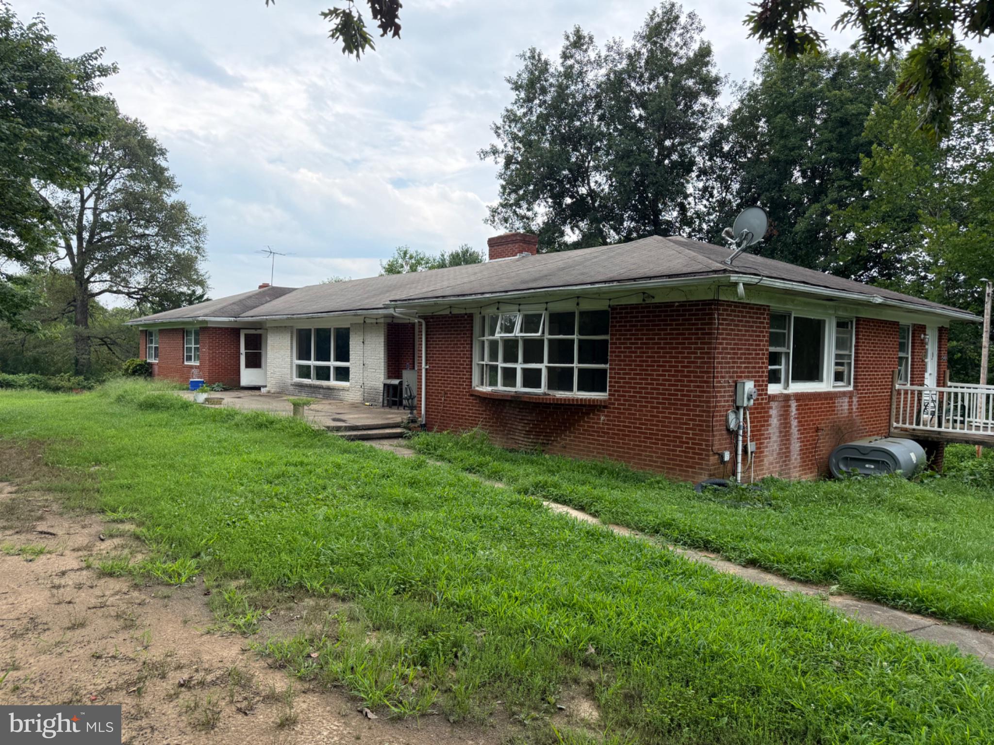5491 JOHNSON LANE
