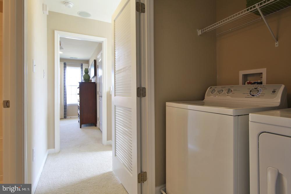 DOWNINGTOWN WALK - Residential