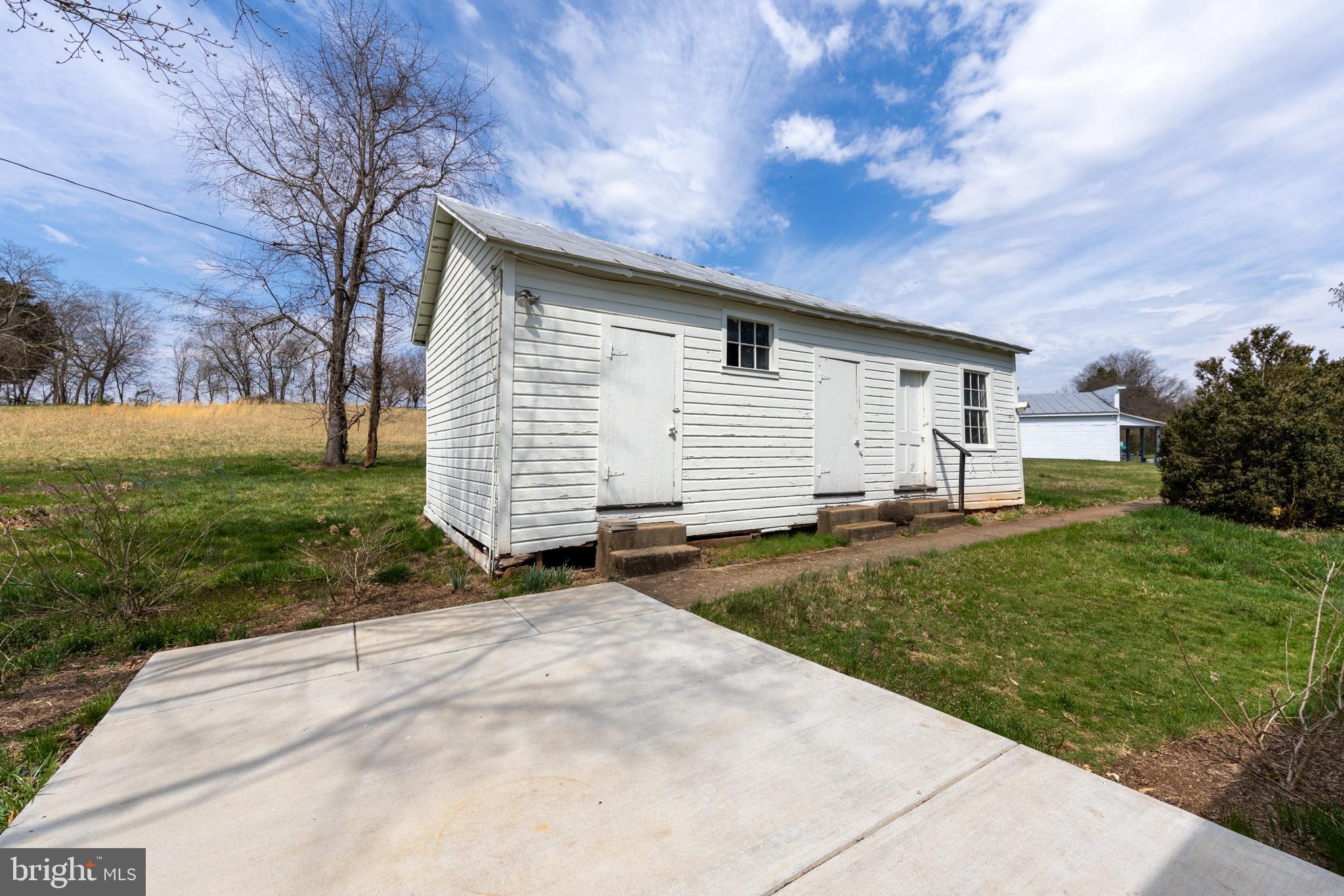 242 MADISON MILLS