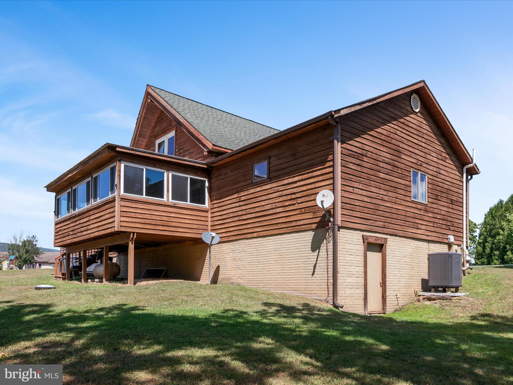 CACAPON SOUTH - Residential