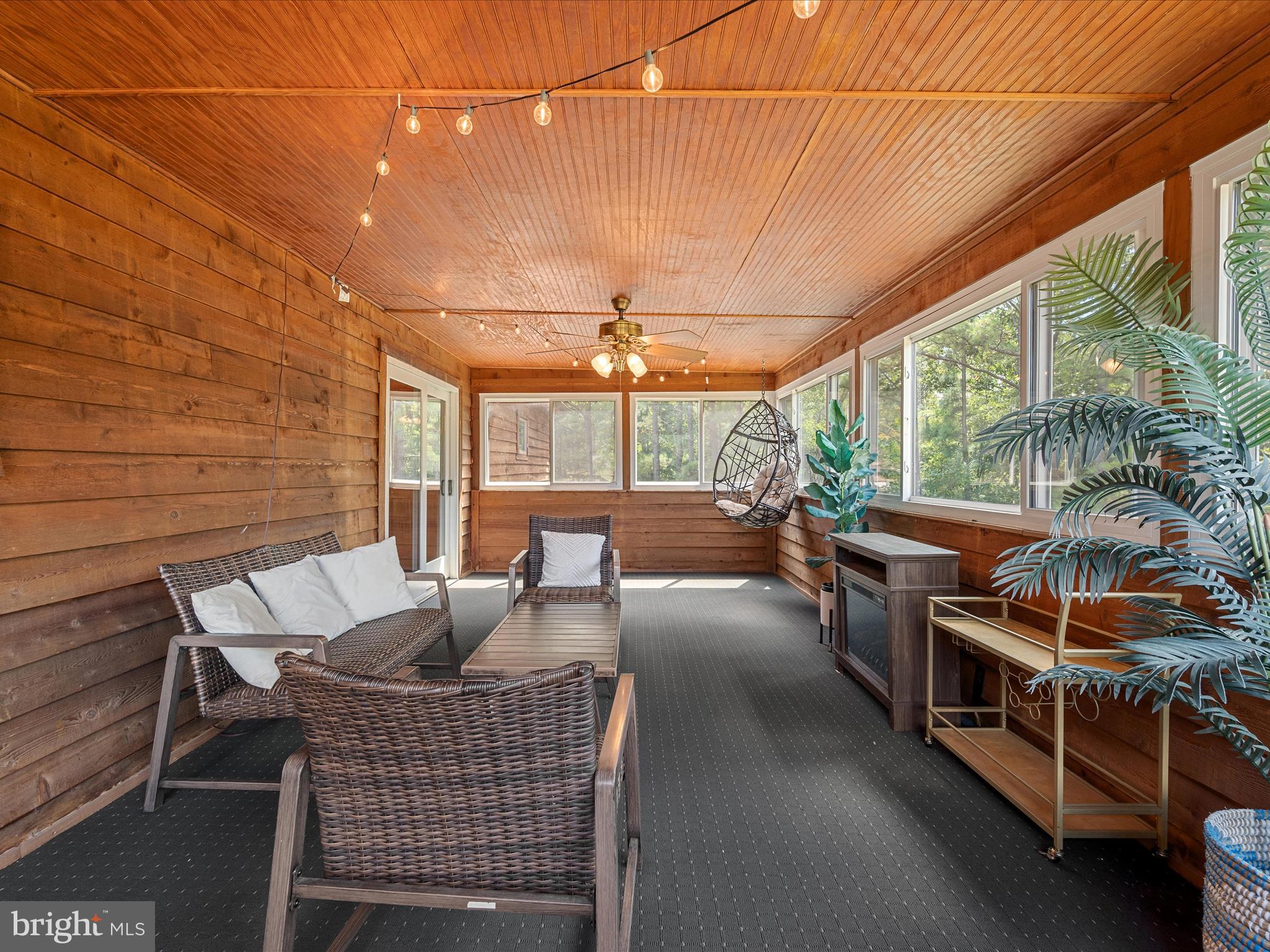 CACAPON SOUTH - Residential